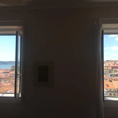 Lilia Castelo Panoramic شقة Lisboa